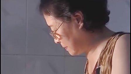 描述母爱的精彩片段