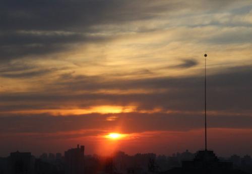 优美的句子描述日出