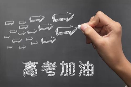 创业故事：弯腰靠近梦想