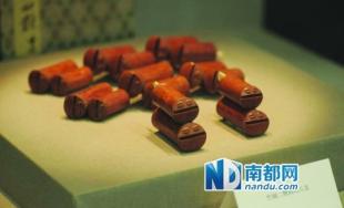 经典句子：伤害和死亡的伤害，时间最终将一一治愈您