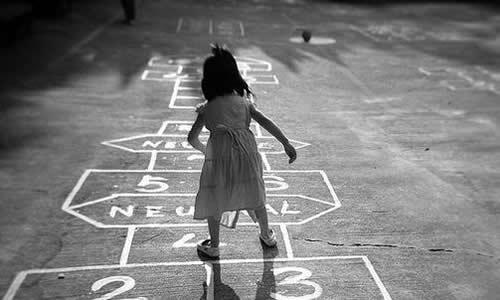 跳房子游戏组成