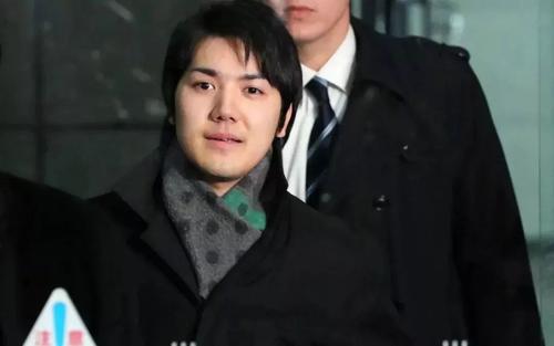 凤凰人：放弃父母的梦想