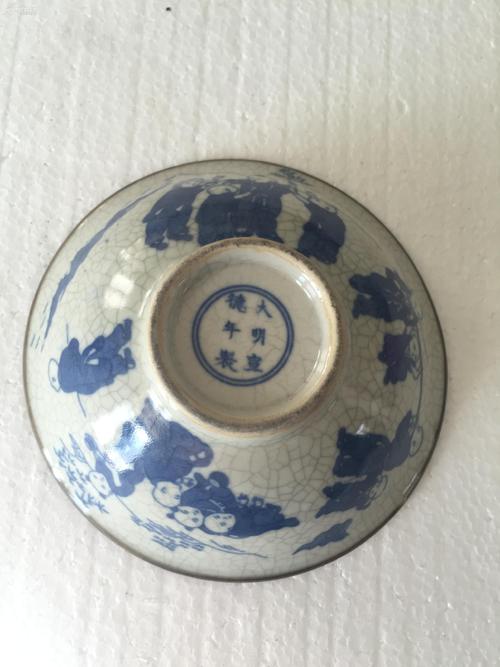 碗里有天地的感觉