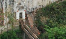 余秋雨三峡读后感