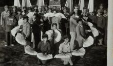 老照片的故事500字