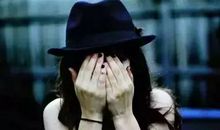 一想就痛，一碰就悲