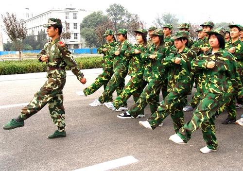 学校军事训练构成