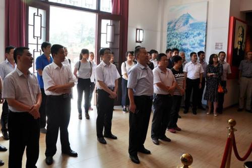 关于读《血蒙蒙》的思考