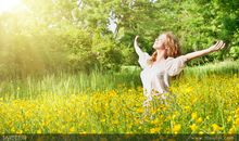 2015年高考满分作文广东卷：张开双臂，拥抱自然