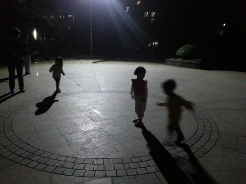 我以前在月光下跑