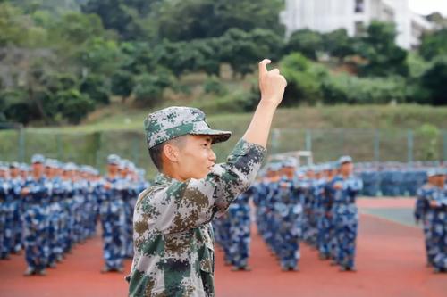 军事训练的最后一天