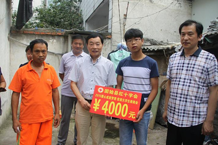 清华年表现不佳