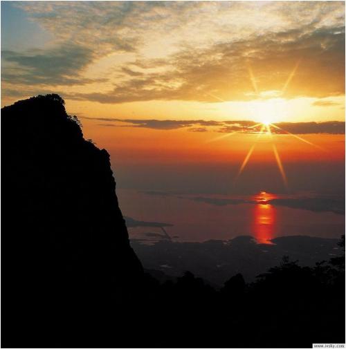 关于黄昏阅读菩提的思考