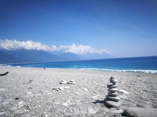 经典语录：对得失感到满意，对成功或失败漠不关心，并继续前进