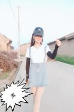 经典语录：在昏暗的灯光后面，将有更多耀眼的星星