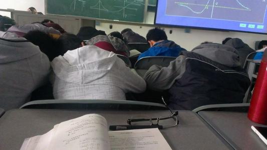 为什么要上大学？