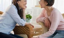 父母在，自己哪怕跑得再远，也不觉得形单影只