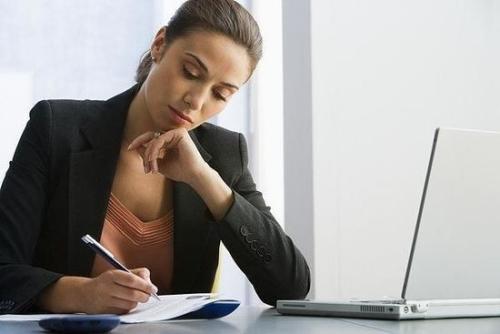 成功女性工作场所的六项原则