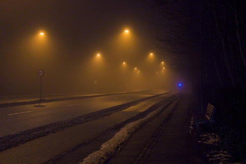 缺少是一个美丽的孤独