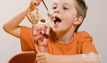 形容孩子吃得开心的句子 形容孩子们吃饭开心的句子