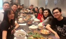 同事聚餐的开心的句子 同事聚会很开心的说说