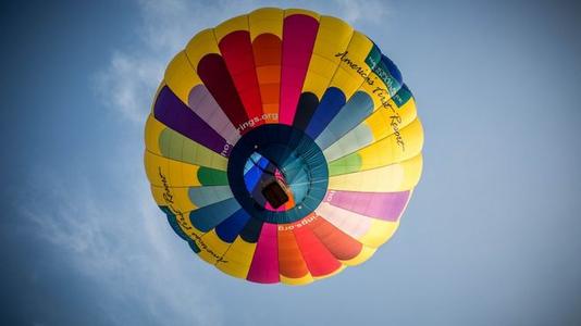 谈论关于我的不快乐句子,谈论关于不快乐的事情