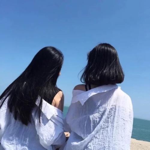 与朋友一起玩的句子与朋友一起玩的句子2