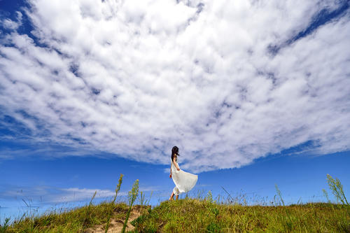 快乐无情的句子经典快乐无情的句子快乐无情的句子