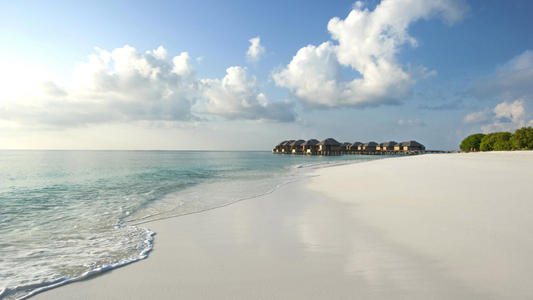 描述不开心，想哭，谈论情绪短语的句子不开心，想哭，谈论情绪短语1