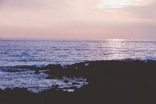 满脸笑容的句子满脸笑容的句子1