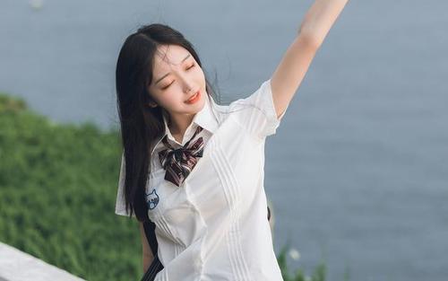 阳光女孩是快乐的一句话女孩是快乐的一句话2