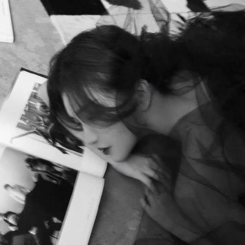 友谊，悲伤，充血的句子，谈论心情2