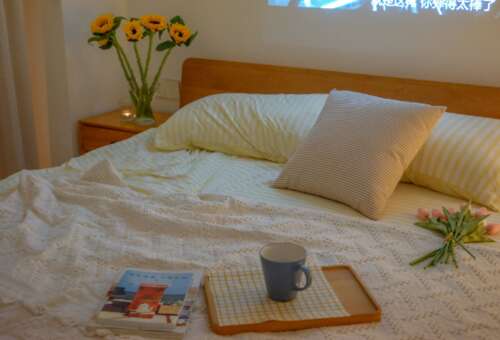 干净柔和的文案适合在Moments 1中过帐