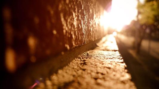 描述快乐的句子美丽的句子描述快乐1