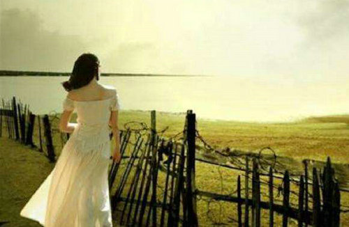 不要在乎别人的观点，要努力做到最好