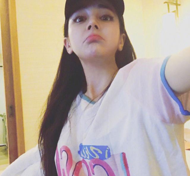 通过自拍2向您的朋友圈发送有趣的句子