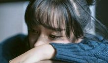 暗恋一个人深夜伤感的句子