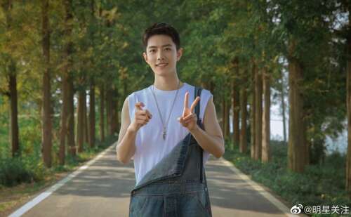 使朋友生气并使她快乐的句子