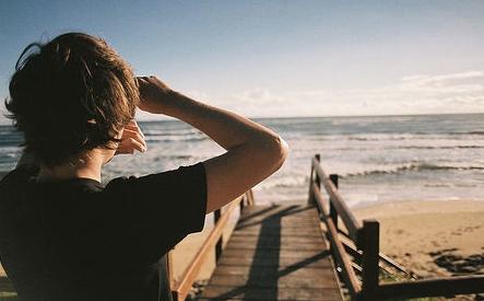 伤朋友后悔的句子1