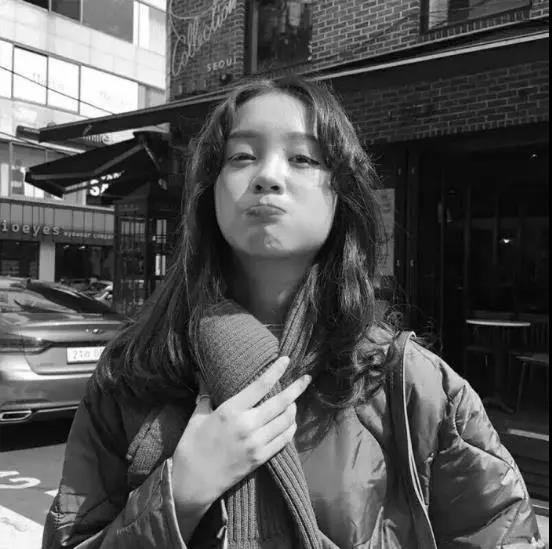 一秒钟含泪的句子1