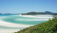 在海边开心的玩的句子