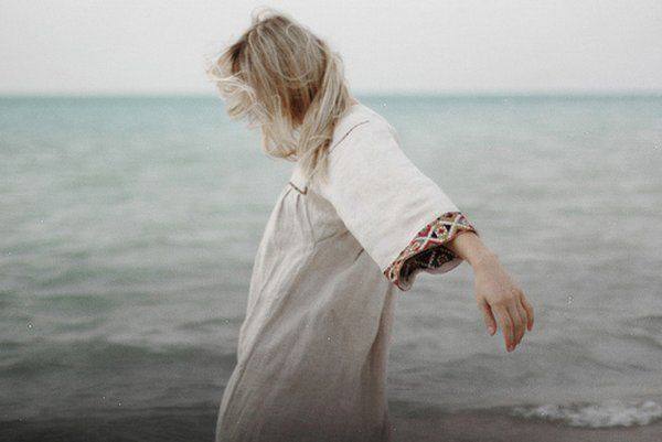 劝告朋友不要后悔的句子2