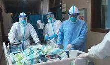 描述医护人员辛苦的句子