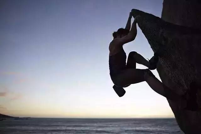 在最艰难的日子中生存