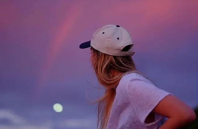 关于如何区分卑鄙的句子2