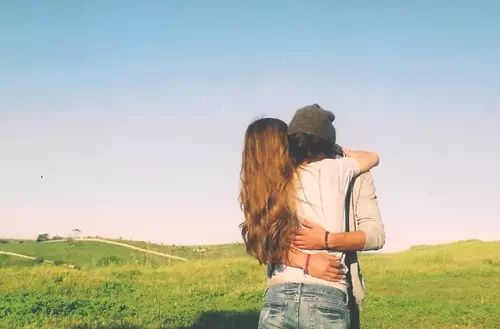 感觉很温暖的句子简单而美丽，治愈了人们的心灵