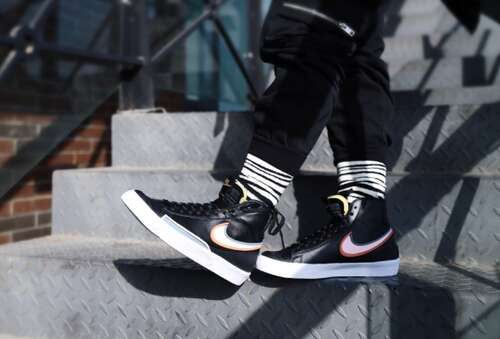 描述快乐对话的句子2