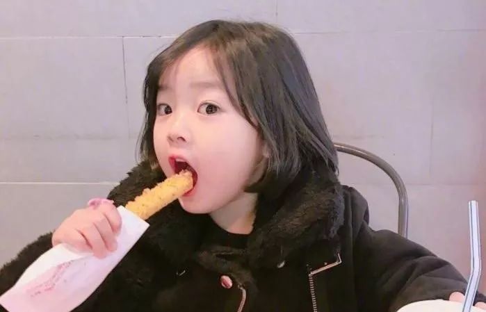 破碎的爱情女孩的朋友圈