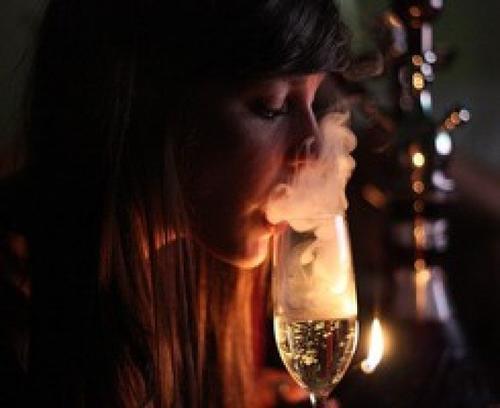 谈论喝酒不舒服