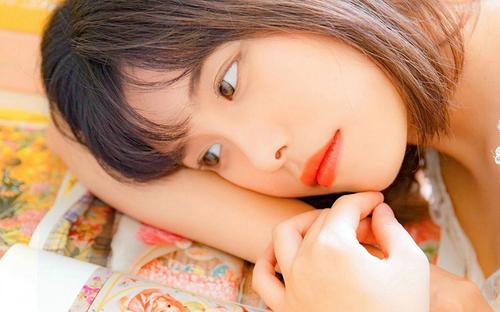 简单的生活和快乐的句子1